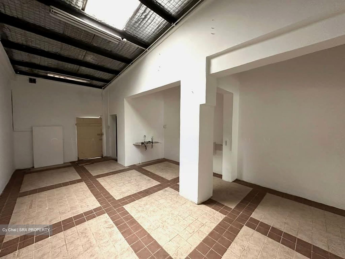Desker Road (D8), Shop House #566698931